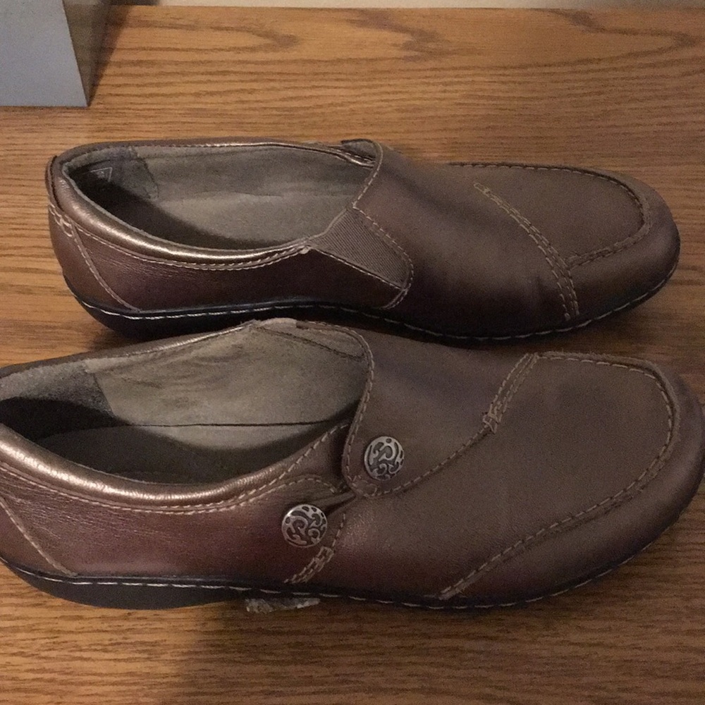 Clark’s Metallic shoes